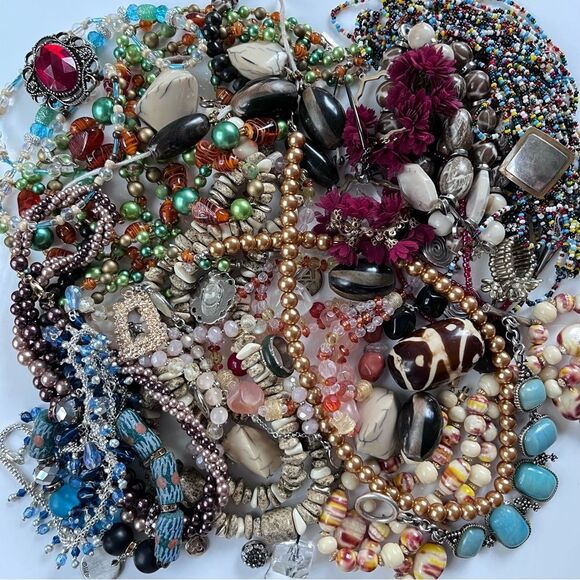 2 lb. Vintage Craft Jewelry Lot - Picture 1 of 5